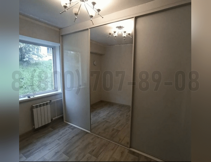 Шкаф серого цвета в Голицыно
